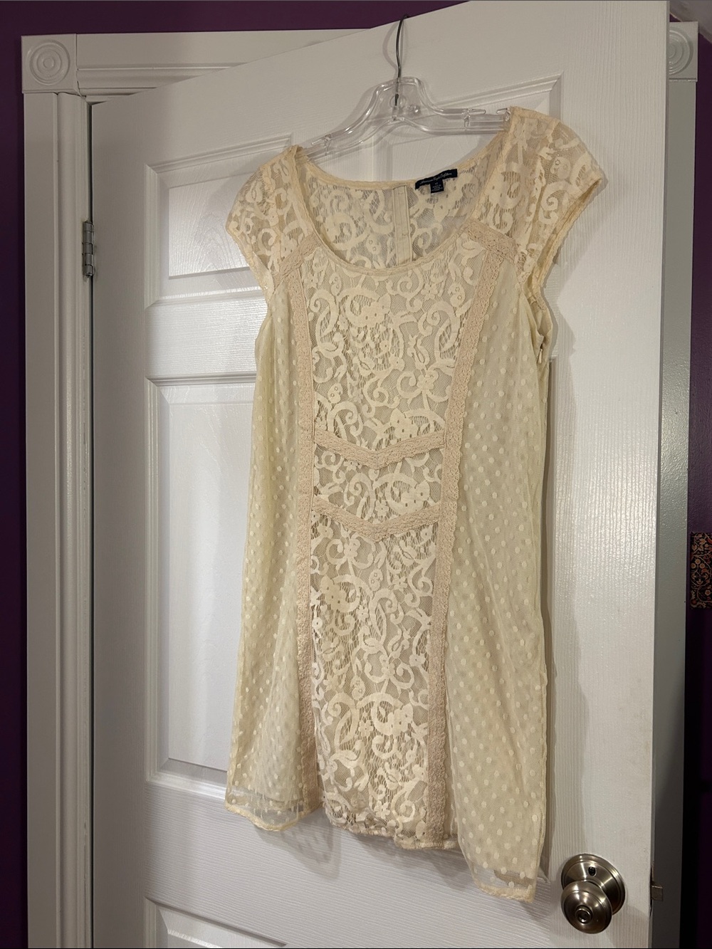 Cream Lace American Eagle Outfitters dress